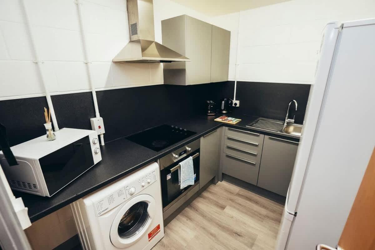1Br City Centre Apt, Self Check In, Wifi, By Derbnb Sheffield Kültér fotó