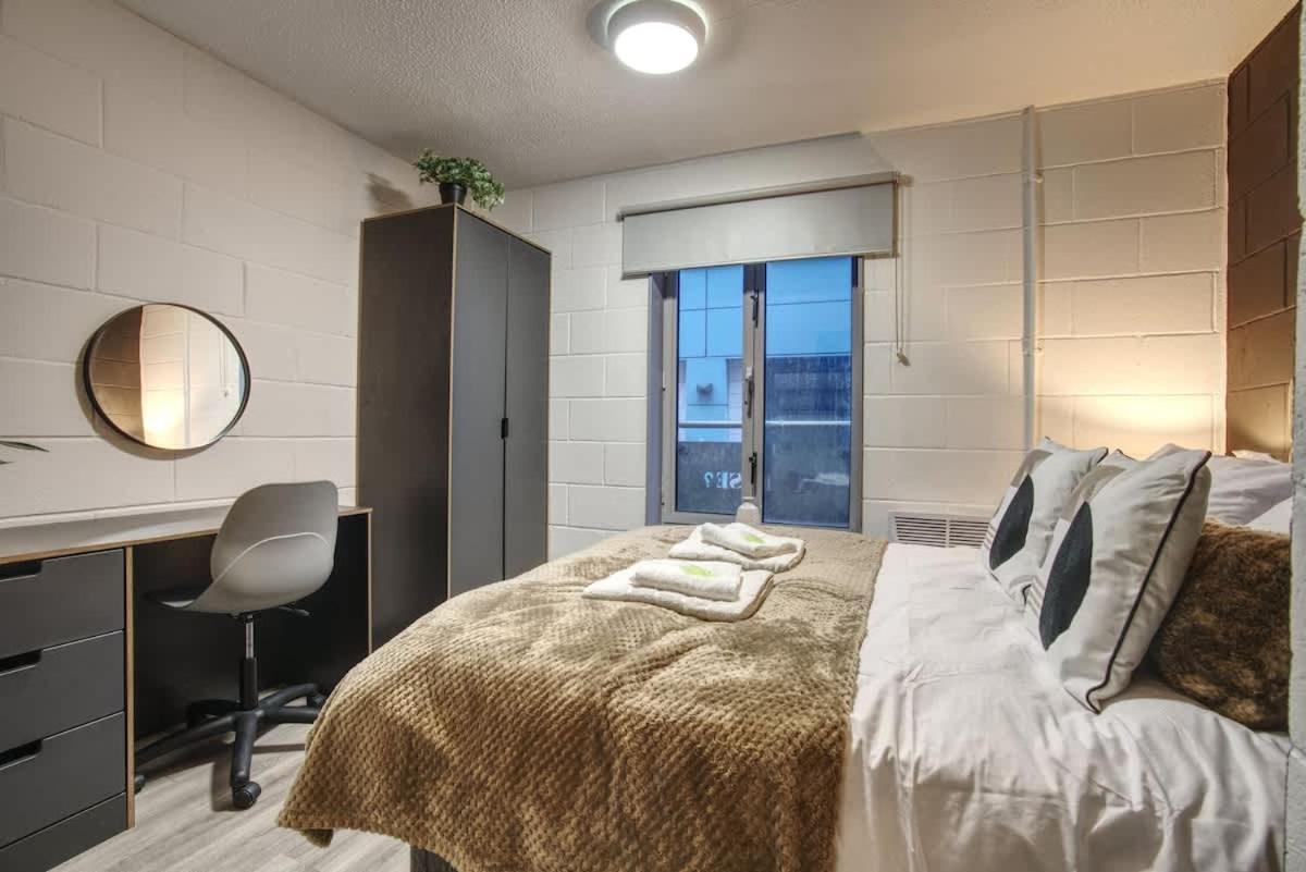 1Br City Centre Apt, Self Check In, Wifi, By Derbnb Sheffield Kültér fotó